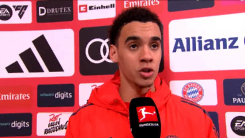 Jamal Musiala spricht über Fußprobleme nach Gladbach-Sieg