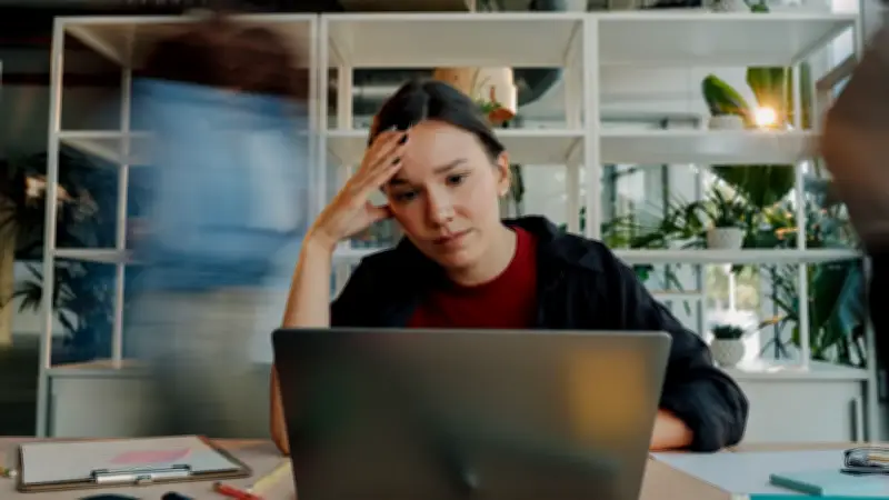 Job-Frust erkennen: Diese fünf Warnsignale deuten auf Kündigungsbedarf hin