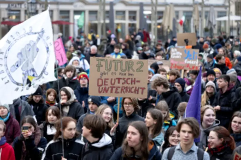 Jugendstudie: Junge Menschen in Ostdeutschland blicken skeptisch auf Deutschlands Zukunft