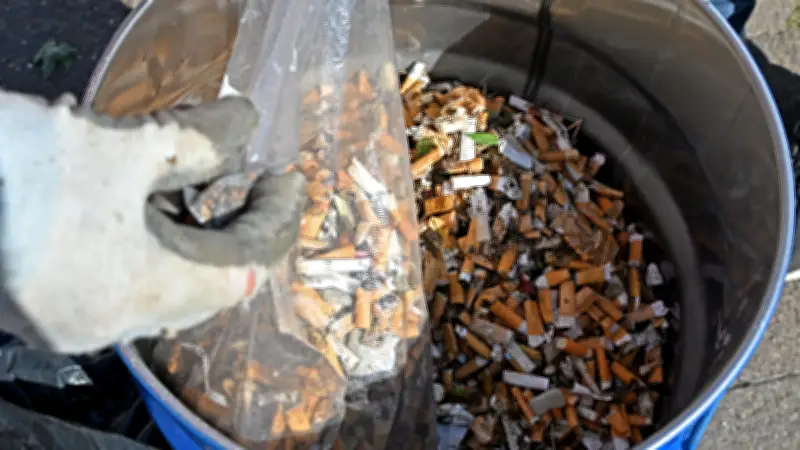 Kampf gegen die Kippenflut: Ascherslebens Müllproblem mit Zigarettenresten