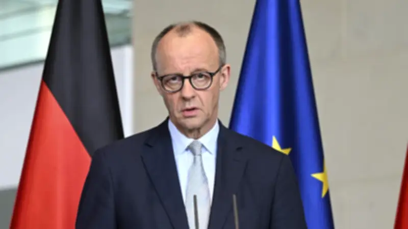 Kanzler Merz legt in Berlin seine außenpolitische Iran-Agenda dar