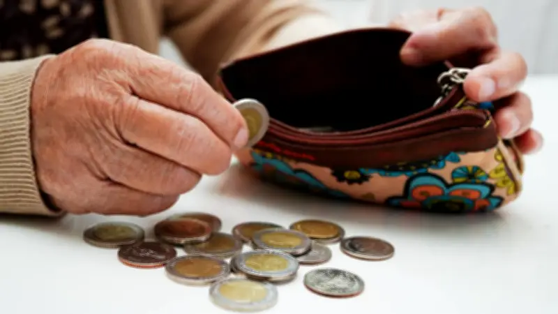 Kassenbeiträge steigen für Rentner erst ab März: So senken Sie die Mehrbelastung