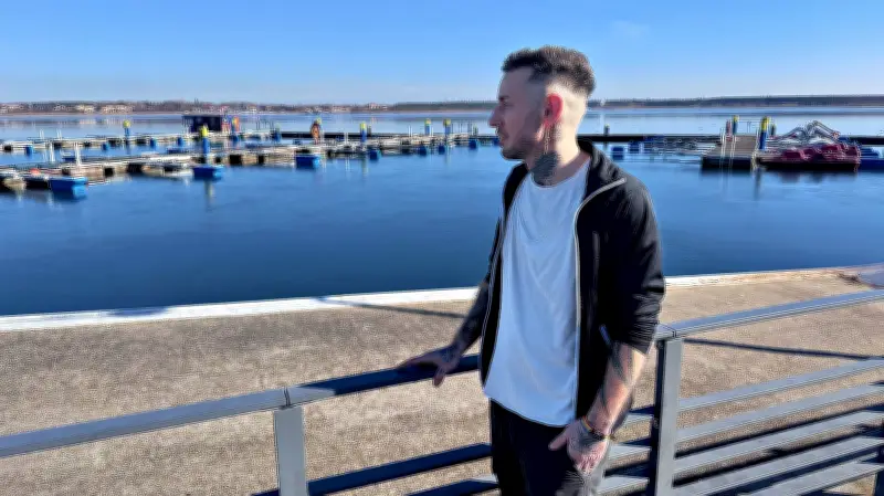 Kevin Noack: Vom Opfer homophober Gewalt zum Helfer für andere Betroffene