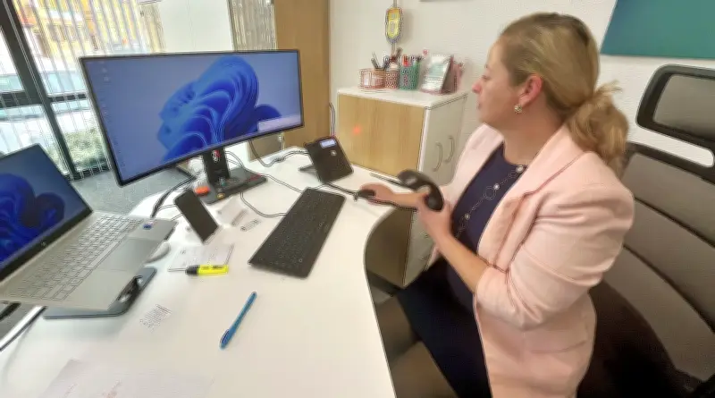 KI-Assistent 'Charly' revolutioniert Bürgerkommunikation in Sandersdorf-Brehna