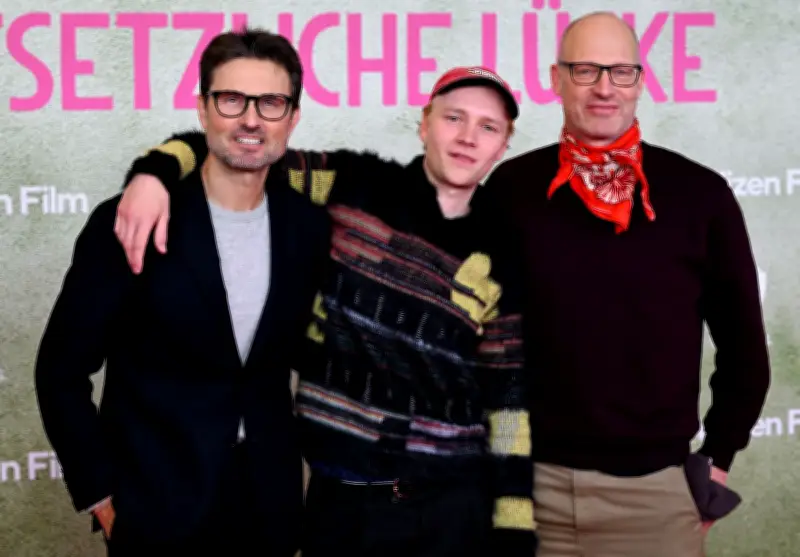 Kinohit 'Ach, diese Lücke' knackt Millionenmarke: Verhoevens Sohn als Casting-Entdecker