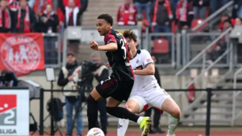 Klose erhöht Druck auf Nürnbergs Talent Maboulou: Defensivverhalten und Körpersprache müssen sich ändern