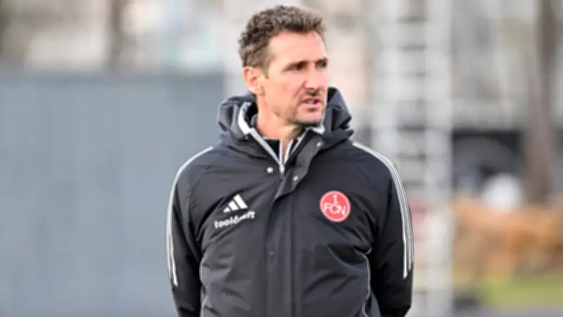 Klose zu Berater-Kritik: 'Wenn ich auf jeden höre, ist genug Chaos da'