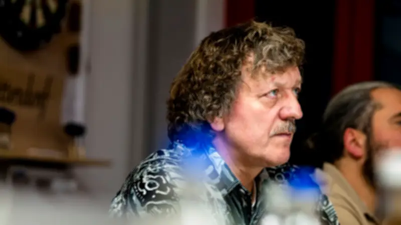 Kommunalwahl in Bayern: Bürgermeister will in Rente – und holt trotzdem absolute Mehrheit