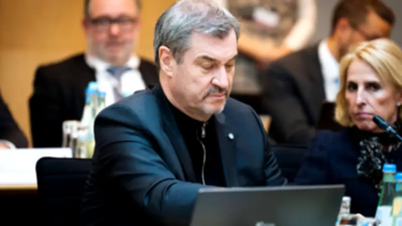 Kommunalwahl in Bayern: Söders CSU triumphiert, doch München bleibt bitter