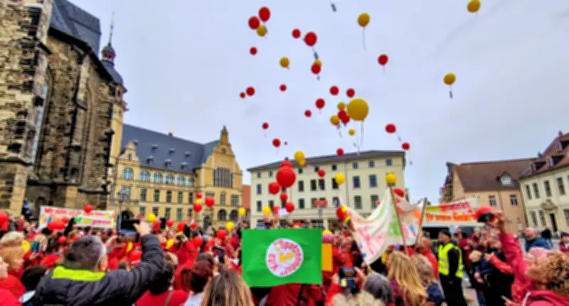 Köthener Kita Spatzennest: Hoffnung nach Demonstration - Finanzierung bis Juli im Fokus