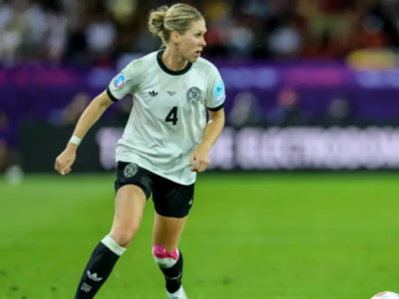 Kunstrasen-Herausforderung: DFB-Frauen bereiten sich auf Norwegen vor