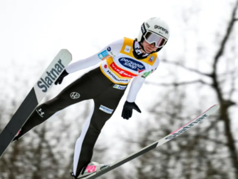 Kvandal schlägt Prevc beim Skifliegen - Reisch verbessert deutschen Rekord