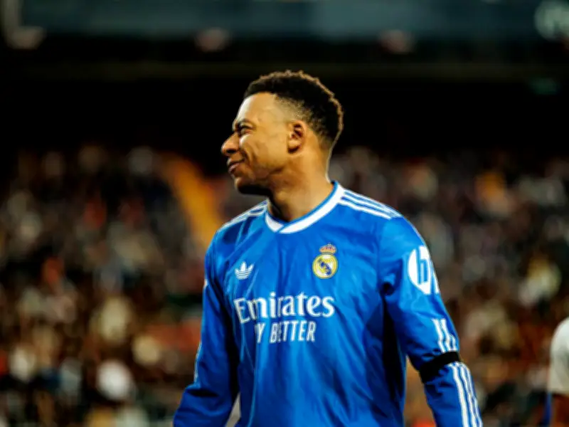 Kylian Mbappé widerspricht Berichten über falsche Knieuntersuchung bei Real Madrid