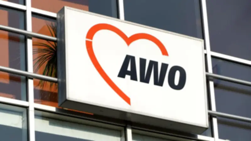 Landesweiter AWO-Streik in NRW: Verdi fordert 500 Euro mehr Gehalt für Kitas und Pflege