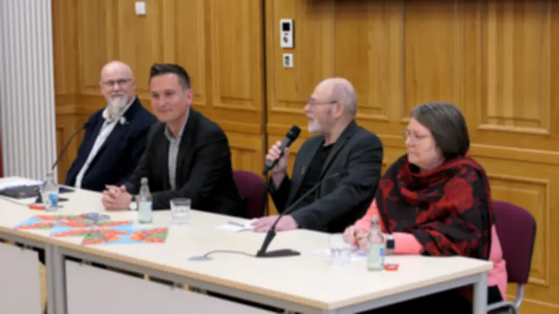 Landratswahl im Saalekreis 2026: Erstes Triell der Kandidaten in Bad Dürrenberg