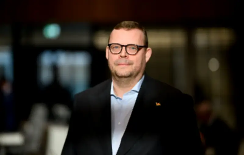 Landtag Niedersachsen prüft verspätete Offenlegung von Firmenbeteiligung durch AfD-Chef Schledde