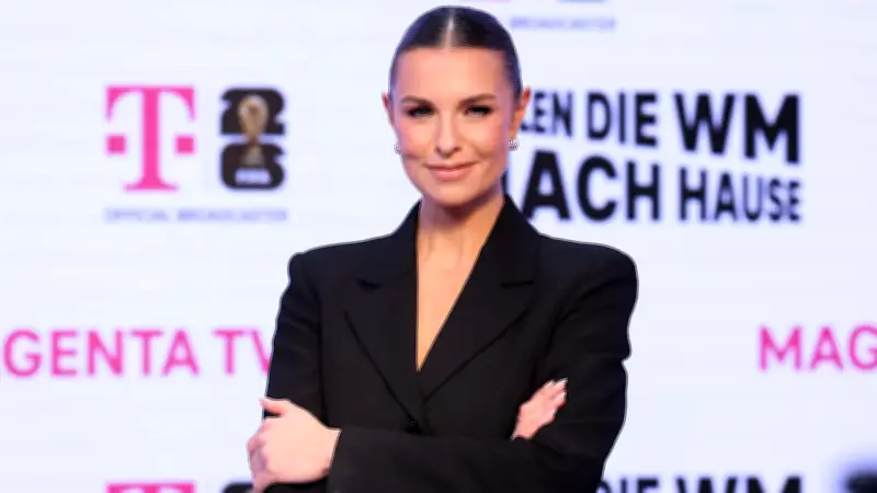 Laura Wontorra verrät ihre Lieblingsserie aus New York vor der WM 2026