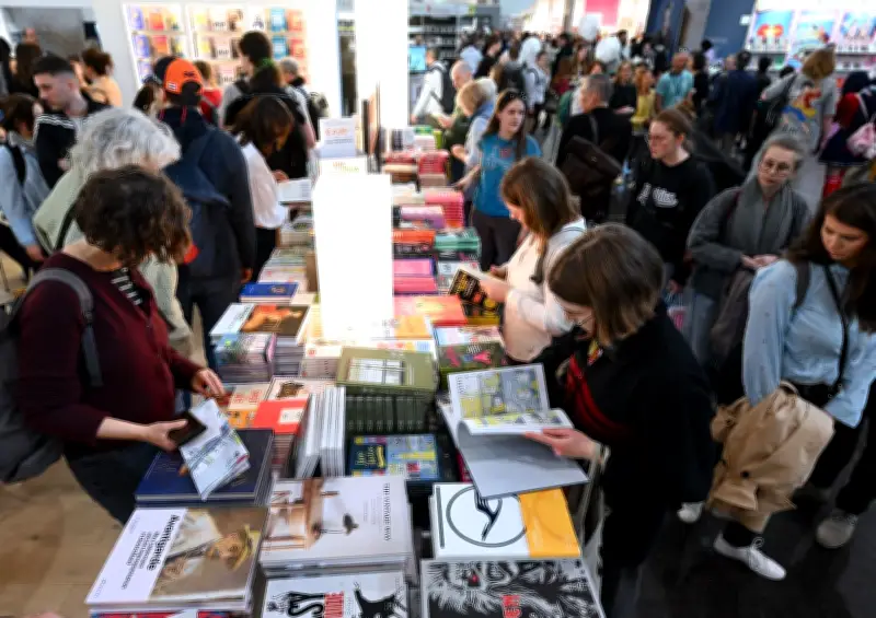Leipziger Buchmesse endet nach vier Tagen mit Besucherrekord und internationaler Beteiligung