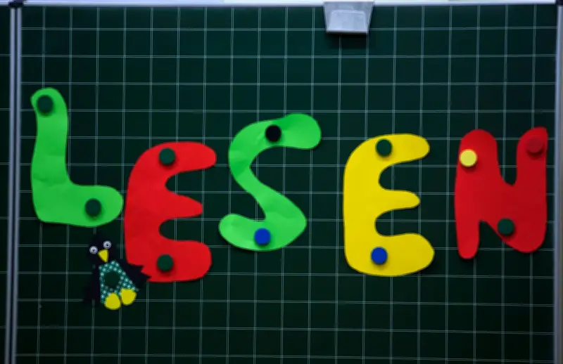 Leseförderung in MV: Erfolgreiches 'Leseband' wird auf höhere Klassen ausgeweitet