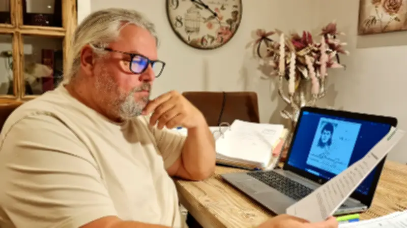 Lesung in Burg Stargard: Jens Erdmann liest über DDR-Justiz kurz vor Mauerfall