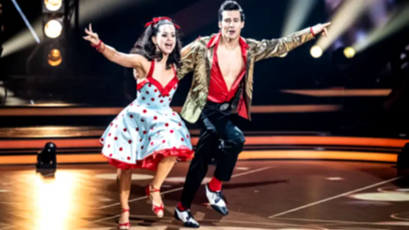 Let's Dance: Joel Mattli tanzt als Elvis zur ersten 30-Punkte-Wertung – Betty Taube muss gehen