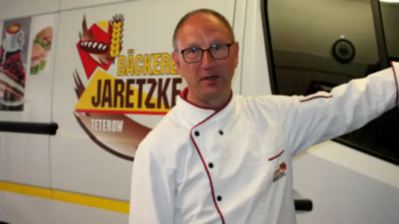 Letzte Backstube Teterows kämpft ums Überleben: Bäckermeister Jaretzke hält trotz Krise die Tradition aufrecht