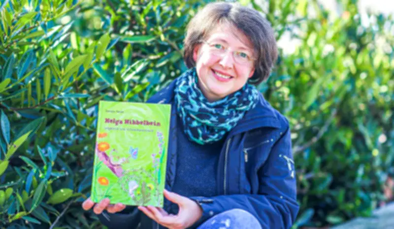 Leunaer Autorin Daniela Jacob begeistert mit Kinderbuch-Debüt „Helga Hibbelbein“