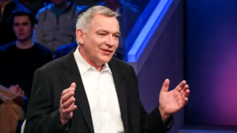 Linken-Chef Jan van Aken gesteht: So trickste er bei der Wehrpflicht-Musterung