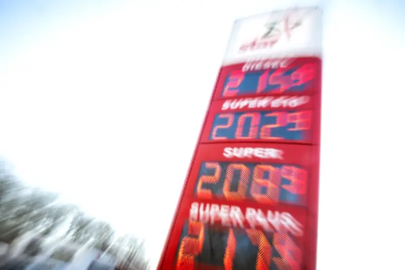 Länder fordern von Ministerin Reiche: Sofortmaßnahmen gegen hohe Spritpreise