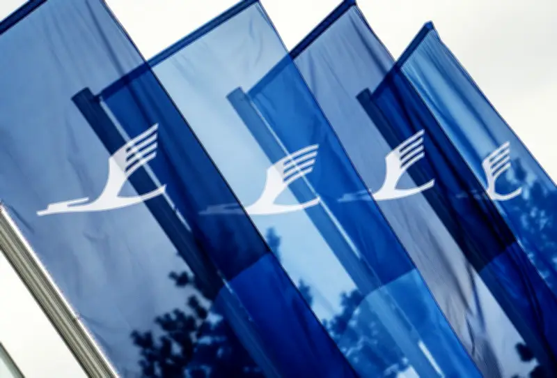 Lufthansa bricht Evakuierungsflug nach Riad ab: Sicherheitslage im Nahen Osten angespannt