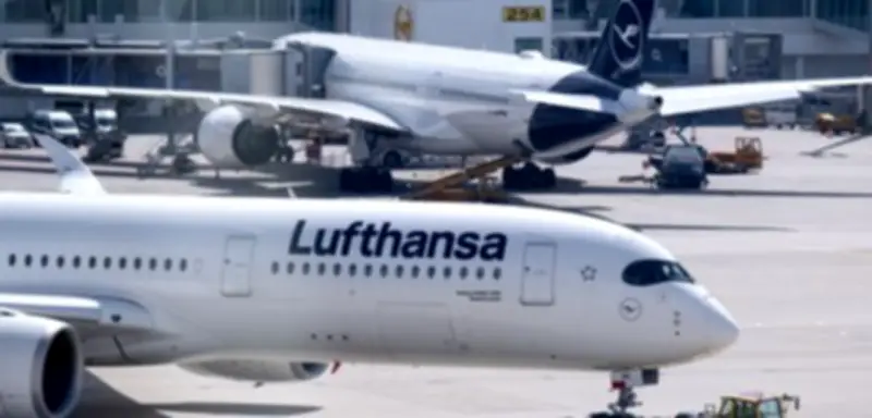 Lufthansa-Chef Spohr warnt vor Kerosin-Knappheit und möglicher Kurzarbeit durch Nahost-Konflikt