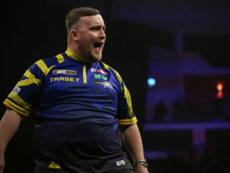 Luke Littler zieht bei den UK Open souverän ins Halbfinale ein