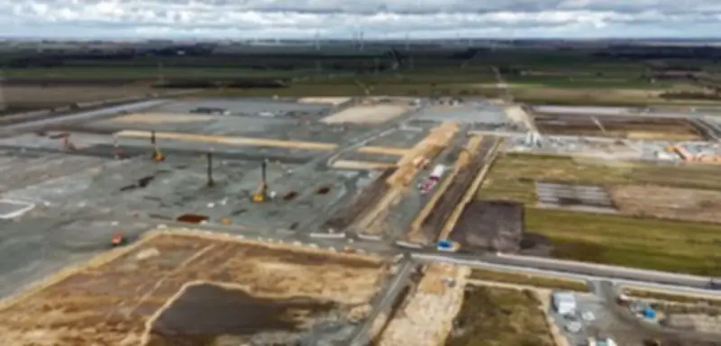 Lyten plant 1000 Jobs in Heide: Batterieproduktion und KI-Schwerpunkt in Schleswig-Holstein