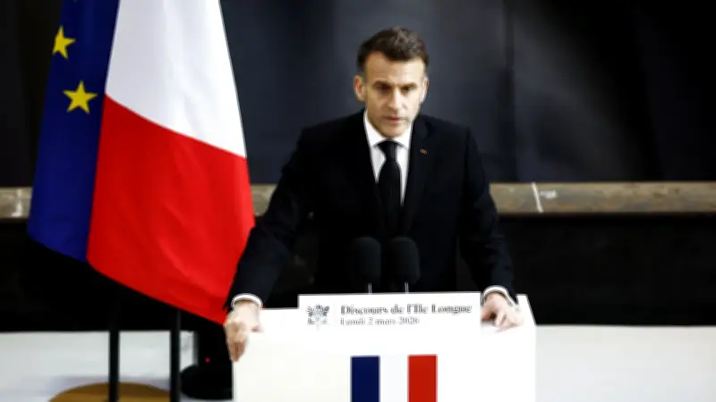 Macron kündigt Atomübungen mit Deutschland an und will französische Nukleararsenale aufstocken