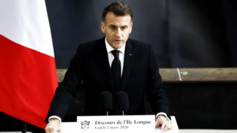 Macron kündigt Atomwaffen-Aufstockung und Übungen mit Deutschland an