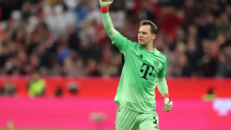 Magath über Neuer: „Bei mir würde er noch drei Jahre spielen!“ – Bayern-Torwart wird 40