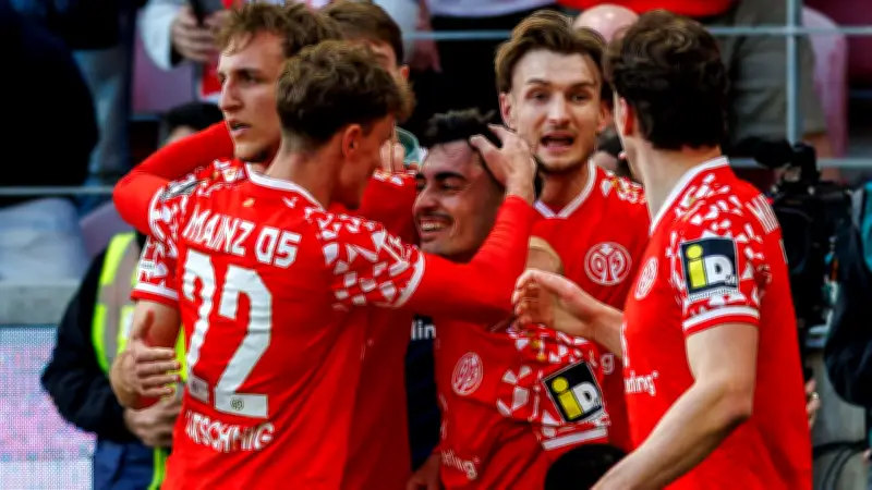 Mainz-Doppelpacker Nebel: Vom Rotsünder zum Derby-Helden gegen Frankfurt