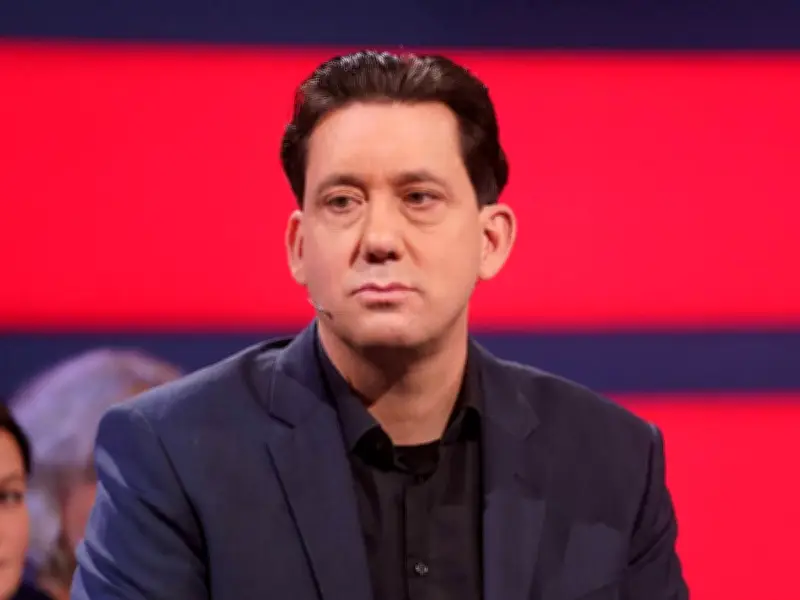 Manuel Gräfe erwartet zusätzliche UEFA-Sperre für Kimmich und Olise vom FC Bayern