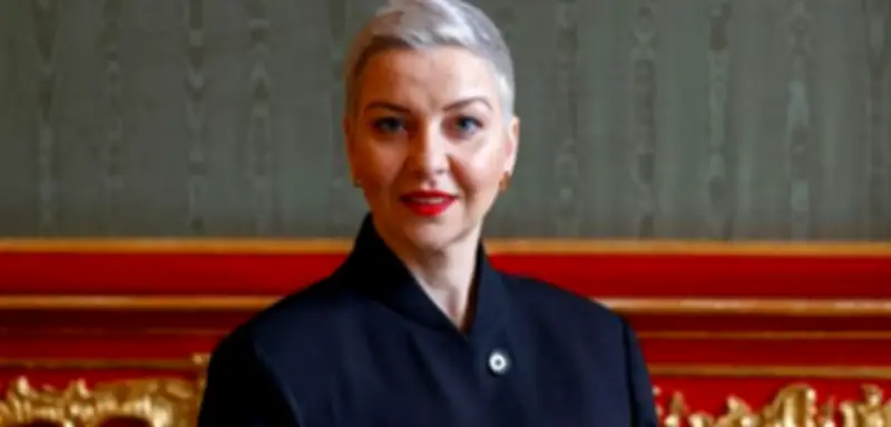 Maria Kalesnikava: 700 Bücher in Haft gelesen - Literatur als Freiheit im Gefängnis