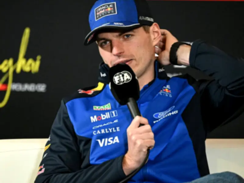 Max Verstappen tauscht Formel-1-Simulator gegen Nintendo Switch für Mario-Kart-Training