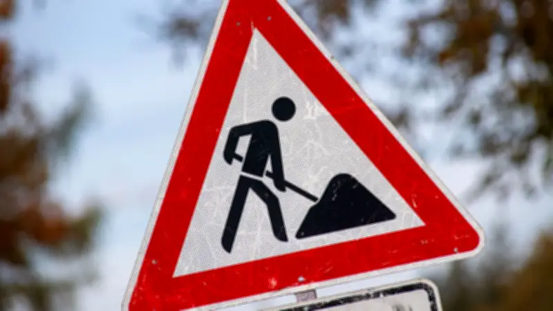 Mecklenburgische Seenplatte investiert Millionen in Straßenbau – umfangreiche Baustellen 2026