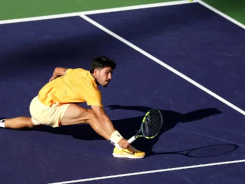 Medwedew beendet Alcaraz' Siegeslauf: Russischer Tennisspieler triumphiert in Indian Wells