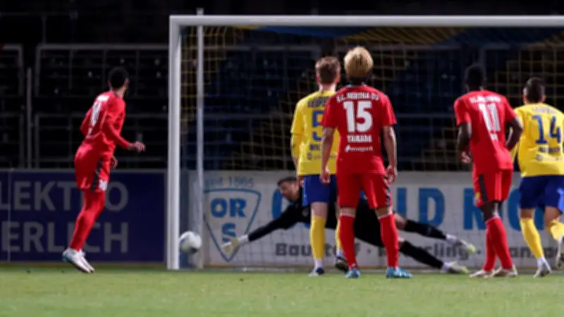 Mega-Sensation in der Regionalliga: Letzter Hertha Zehlendorf schlägt Lok Leipzig 2:0