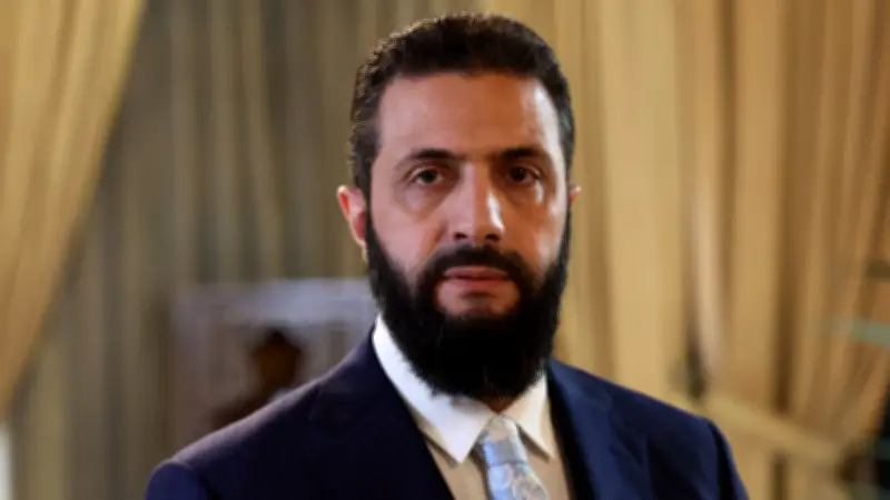 Merz empfängt Syriens Übergangspräsident: Ex-Dschihadist in Berlin - Gewalt gegen Christen in Syrien