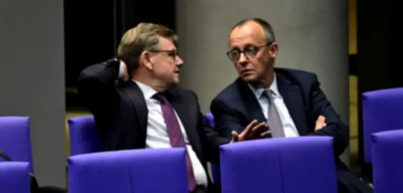 Merz und Wadephul zweifeln an Trumps Kriegsende-Prognose für Iran