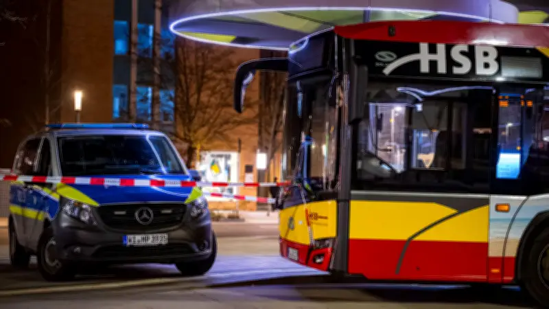 Messerattacke in Hanauer Bus: 25-Jähriger lebensgefährlich verletzt – 17-Jähriger festgenommen