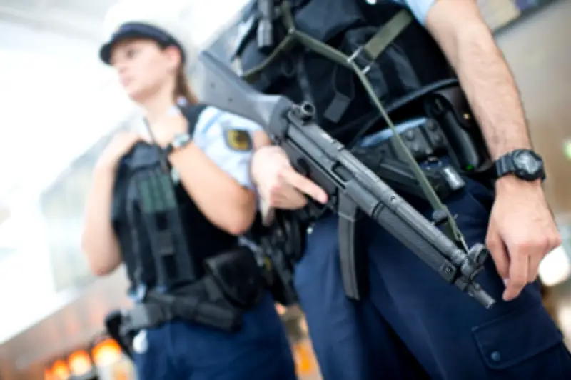 Millionen-Schmiergeldaffäre: Firmenmitarbeiter aus NRW in U-Haft