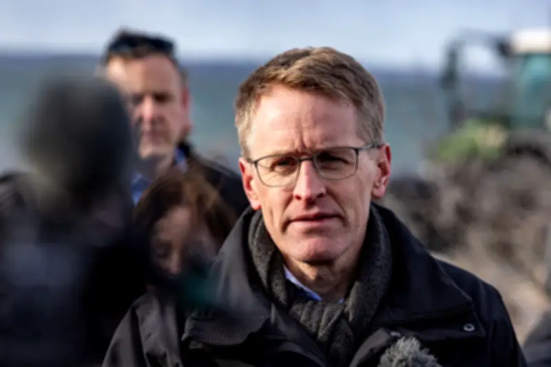 Ministerpräsident Günther dankt Helfern nach erfolgreicher Rettung des Buckelwals an der Ostsee