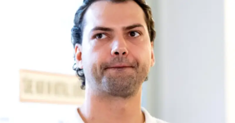 Münchner Gericht erlässt Strafbefehl gegen Jimi Blue Ochsenknecht wegen Betrugsvorwürfen