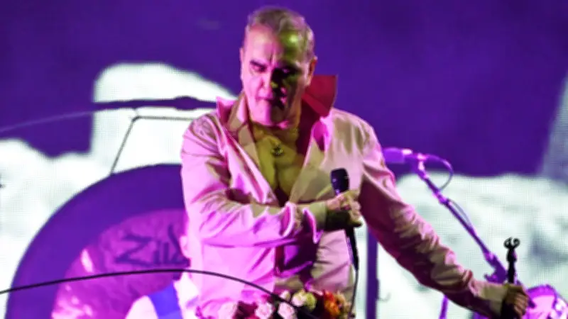 Morrissey sagt Konzert in Valencia ab: Schlafmangel durch Festival-Lärm